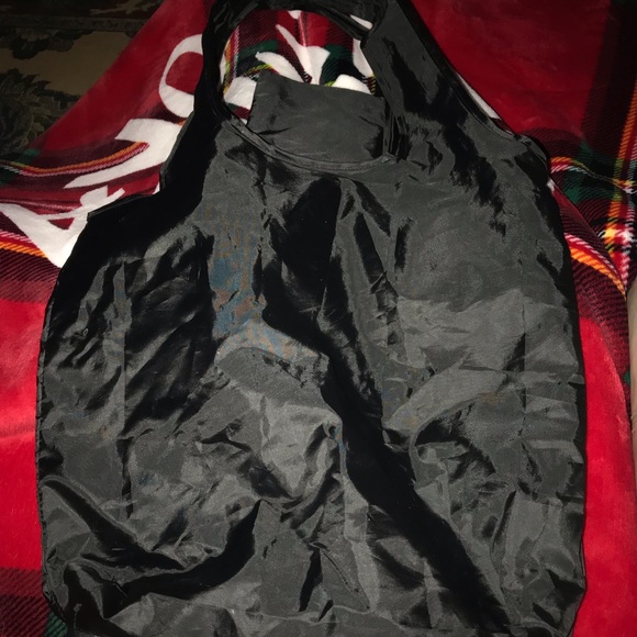 💕💕Victoria’s Secret sport bag💕💕 - Picture 2 of 3